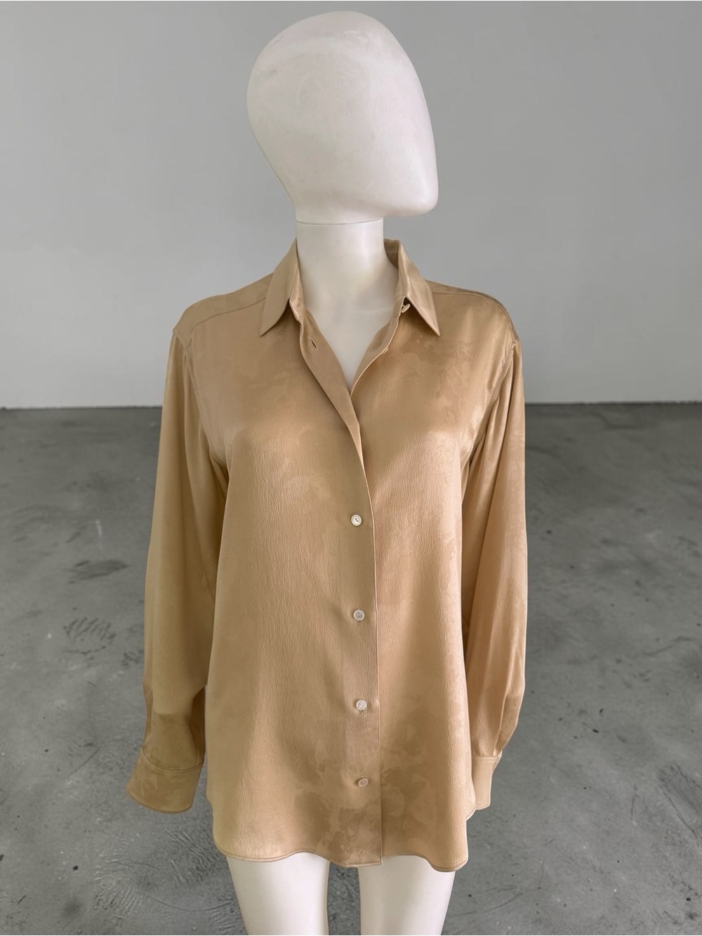The Row Takara Shirt - Picture 4 of 9